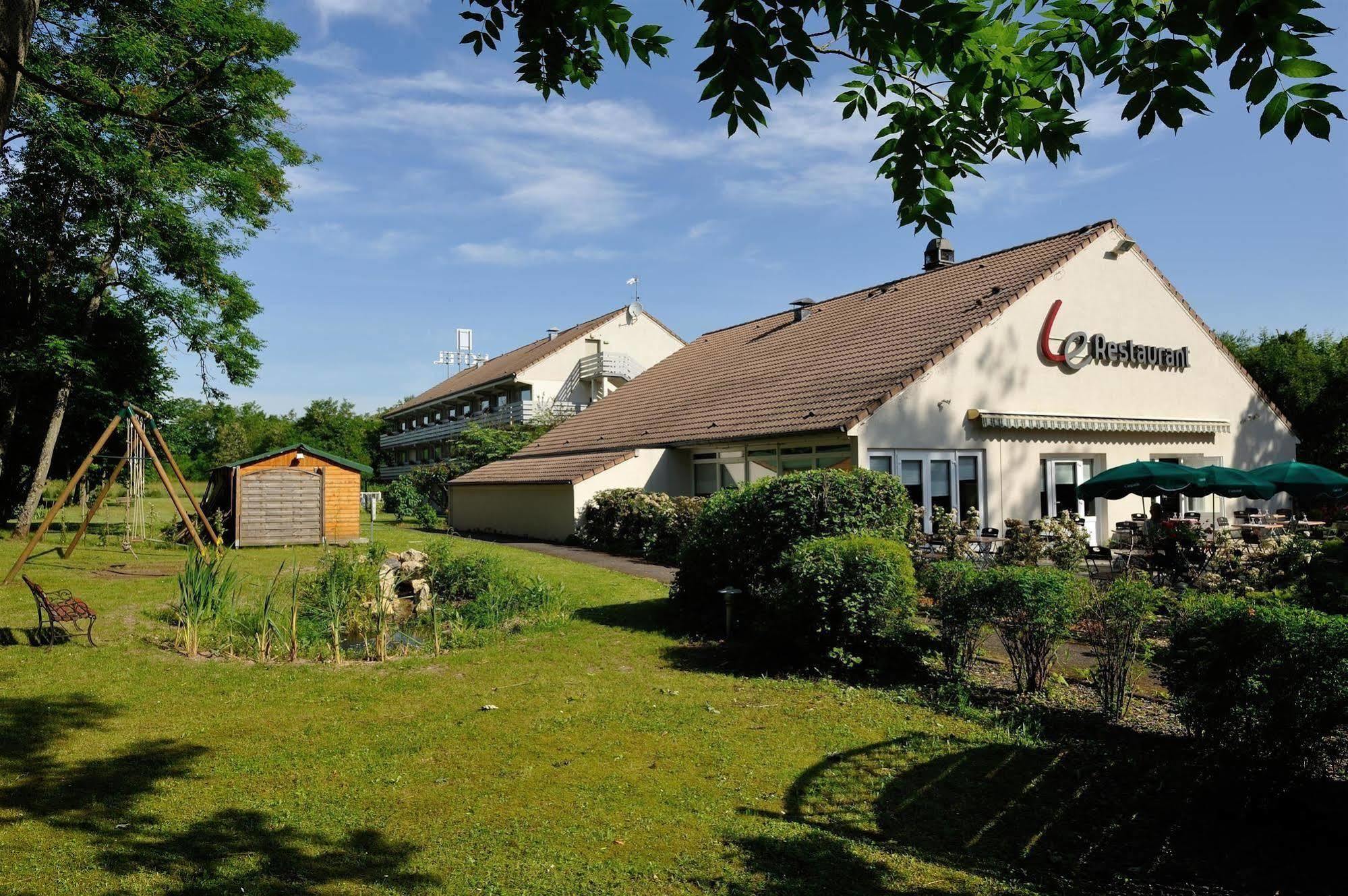 Brit Hotel Confort Nancy Lunéville Eksteriør bilde